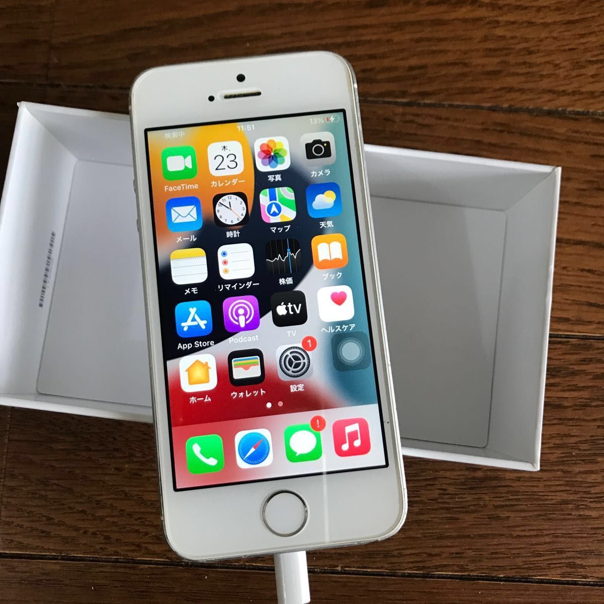 iPhoneSE 32GB 第１世代 シルバー SIMフリー ジャンク｜Yahoo!フリマ