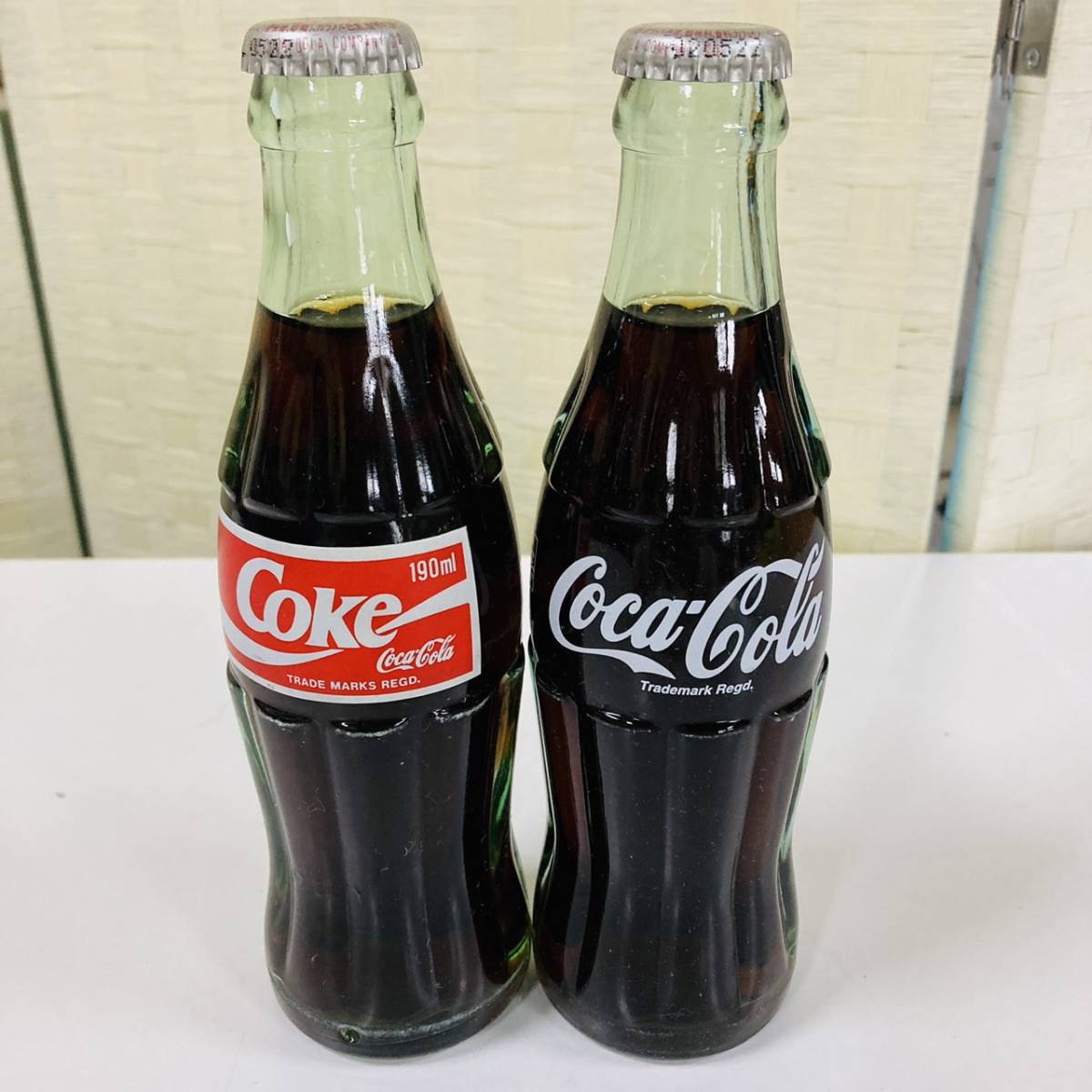 人気ブラドン コカ コーラ 瓶 2本セット coke 中身入り ※飲用不可 当時物