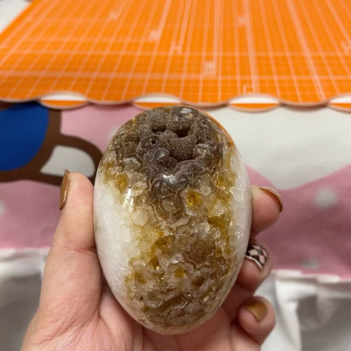 原石 天然石 浄化 ブラジル産 瑪瑙 卵 ①