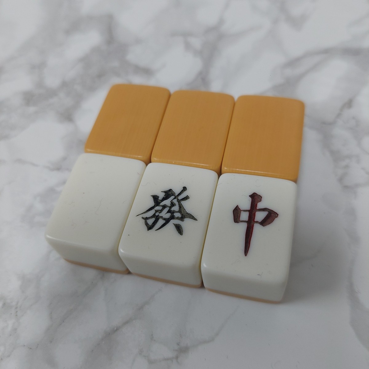 任天堂 麻雀牌 役満 特重 ケース付き|Yahoo!フリマ(旧PayPay 任天堂 麻雀牌 役満 特重 ケース付き|Yahoo!フリマ(旧PayPay