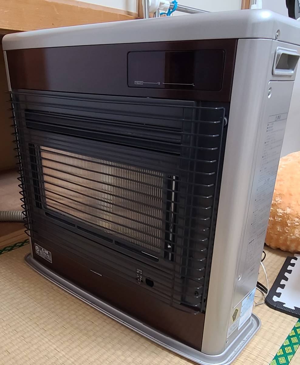 コロナ FFストーブ FF式輻射 型式FF-SG6818K ストーブ