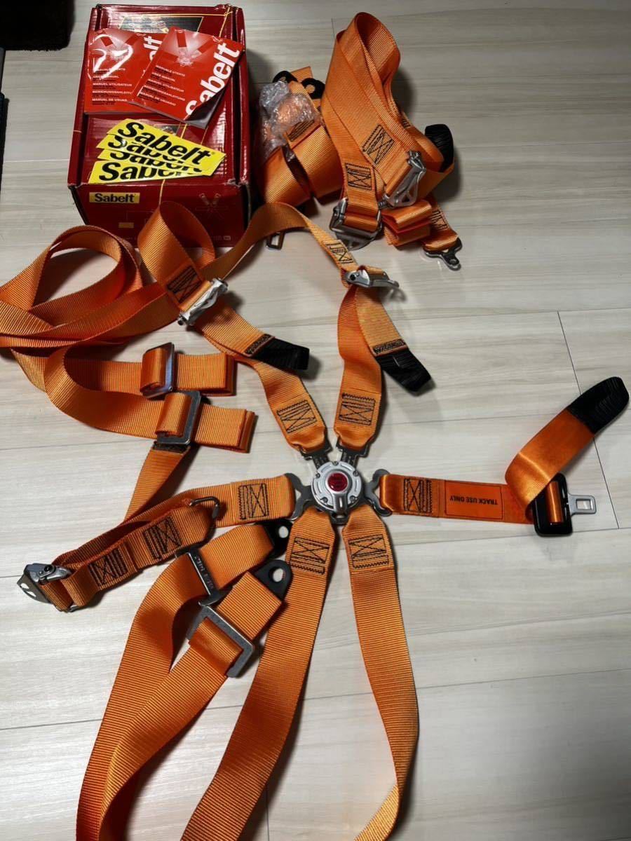 新品・未使用品】sabelt サベルト 6点式シートベルト 年末の