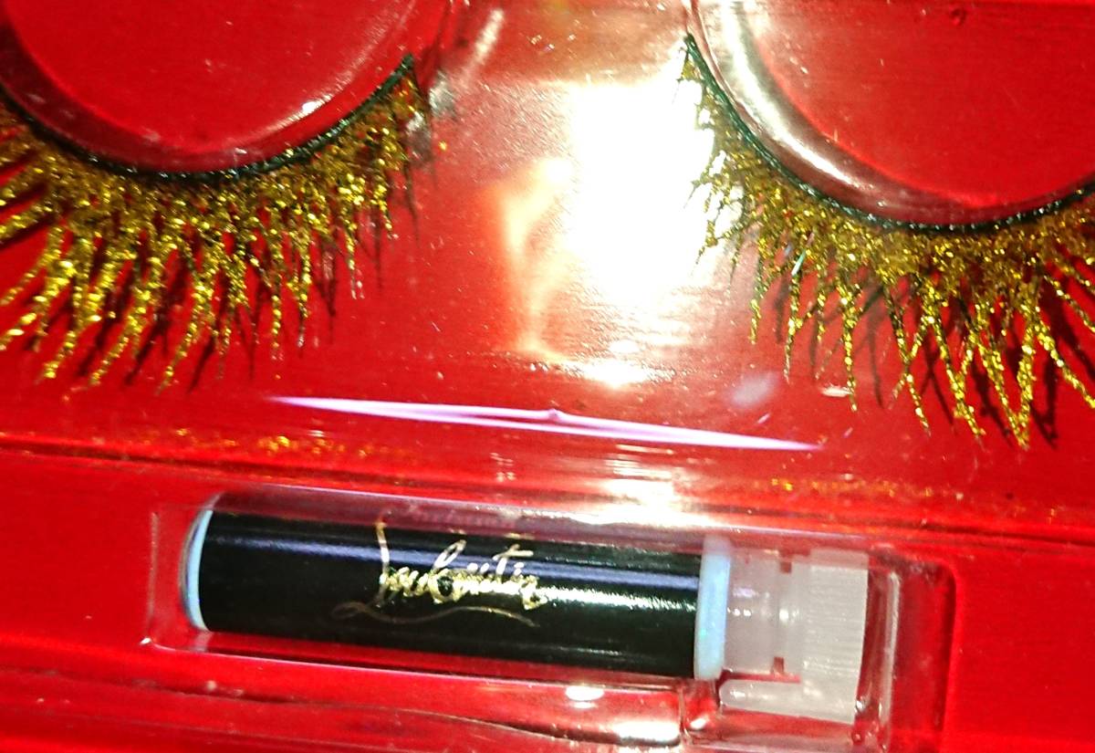 { unused }[ Christian Louboutin eyelashes famfa tar ] regular price 3850 jpy limitation eyelashes extensions Christian Louboutin collection gold color 