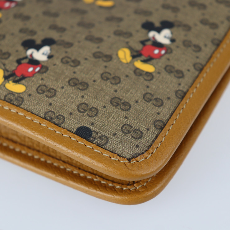 新品未使用展示品 グッチ ディズニーコラボ ミッキー セカンドバッグ