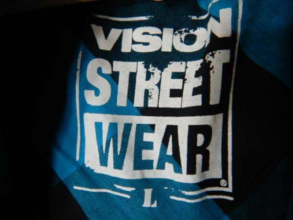 n8357 VISION STREET WEAR Vision Street wear short sleeves check design shirt badge e Poe let postage cheap 