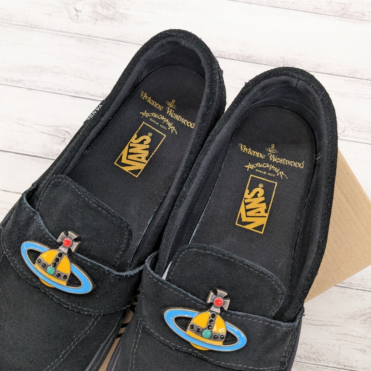 VANS × Vivienne Westwood ANGLOMANIA ヴィヴィアンウエスト VANS × Vivienne Westwood ANGLOMANIA ヴィヴィアンウエスト