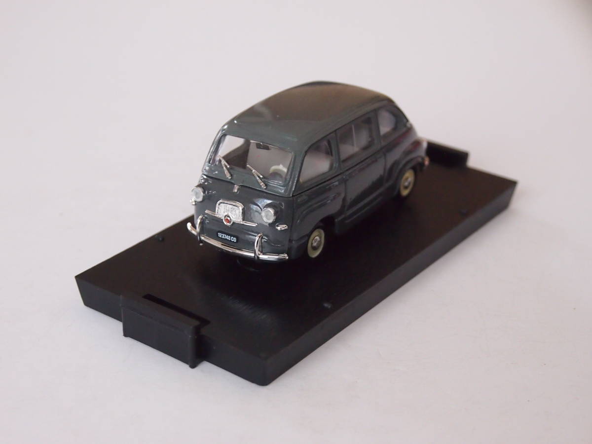 brumm 1/43 R250 FIAT 600 Multipla gray Italy made 