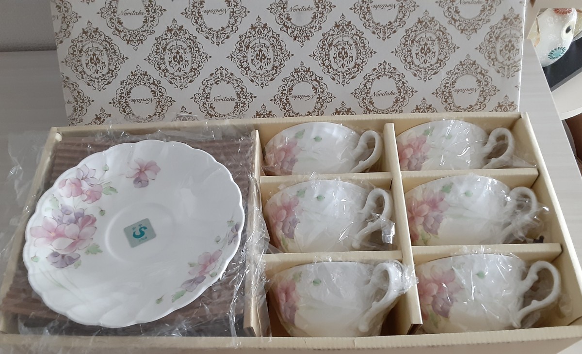 ヤフオク! - ノリタケスタジオコレクションティーカップ&ソーサー6客