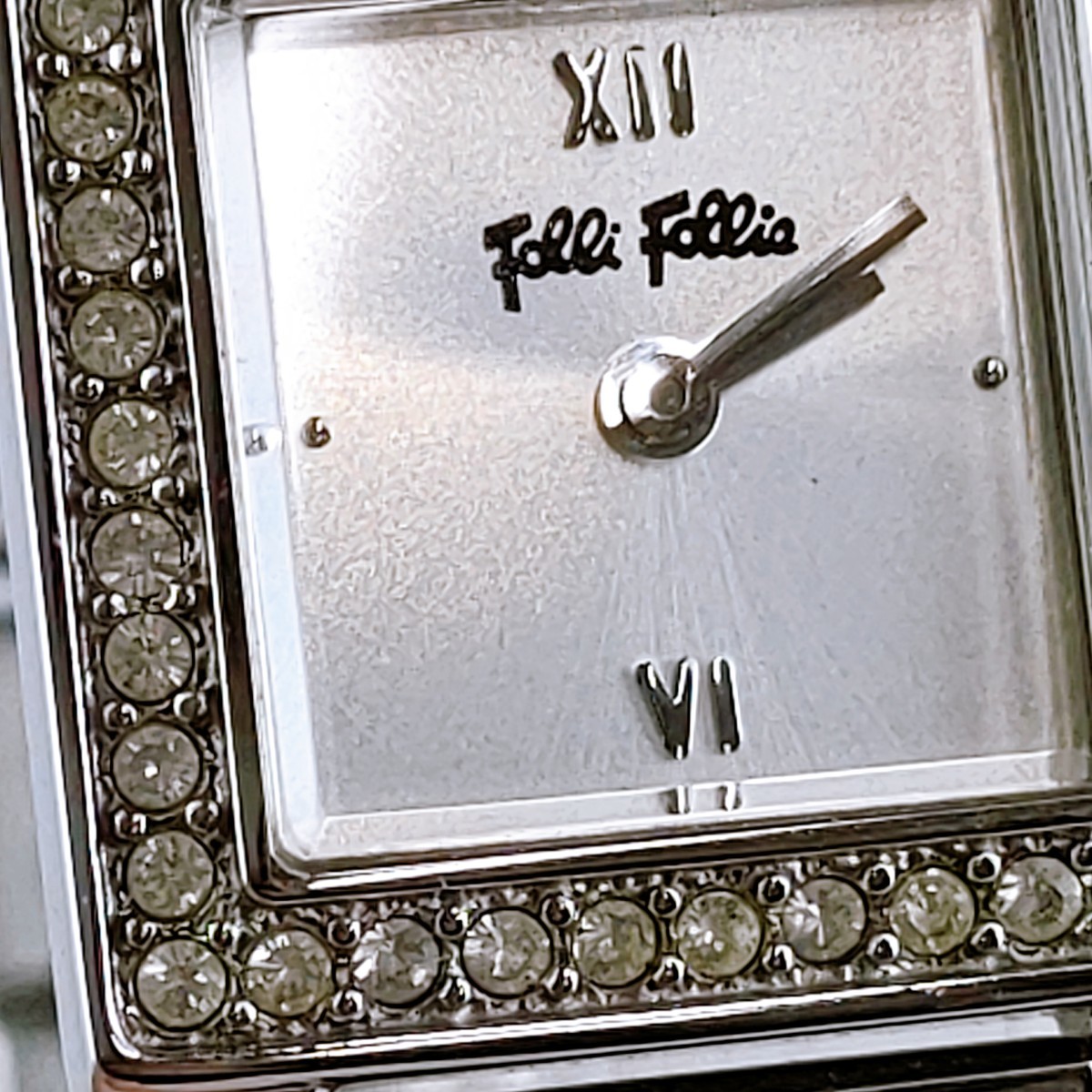 folli folli フォリフォリ 腕時計 ラインストーン 時計 ヴィンテージ 2針 銀文字盤 アクセ アクセサリー アンティーク レトロ_画像3