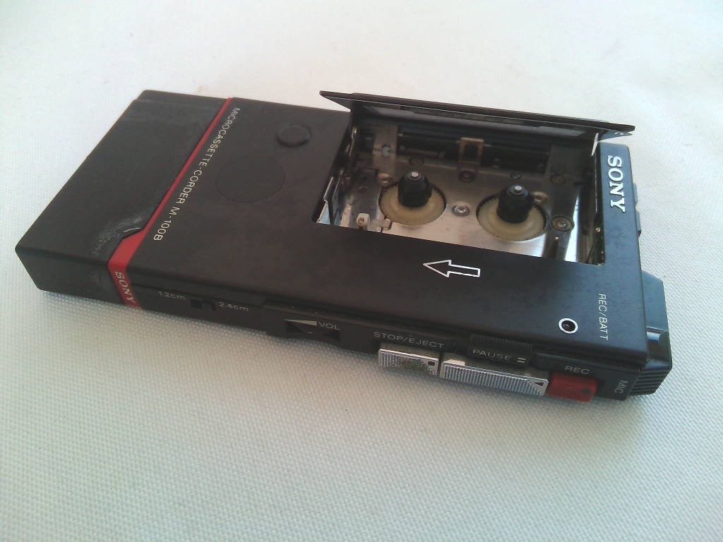 SONY микро кассета магнитофон M-100B тонкий * Junk 