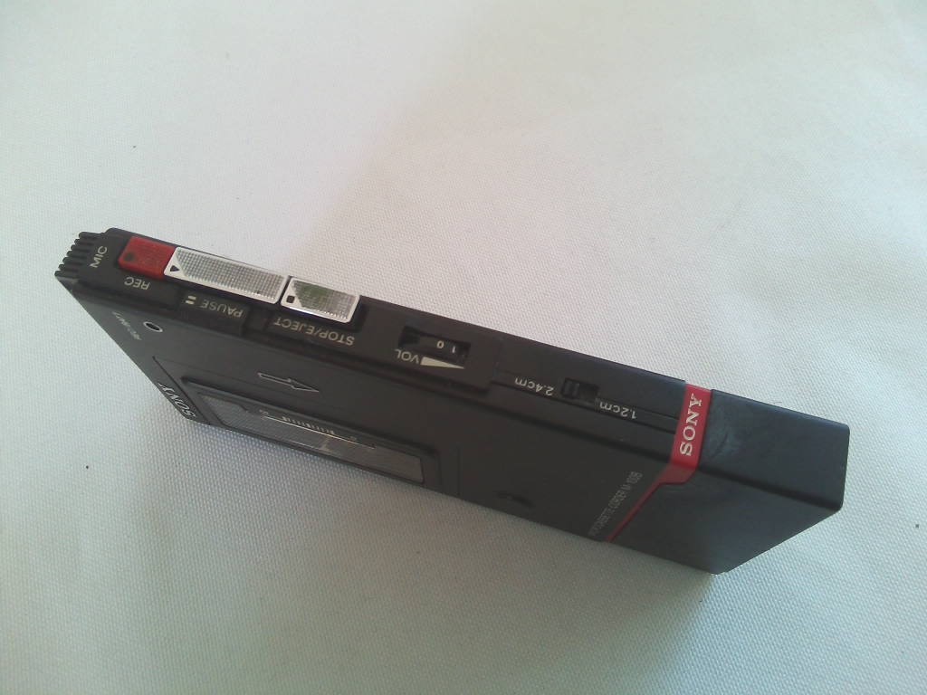 SONY микро кассета магнитофон M-100B тонкий * Junk 