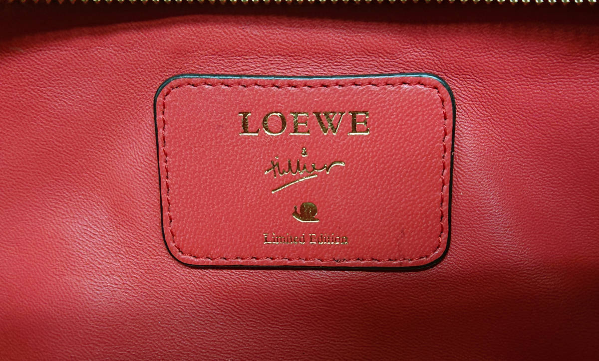 D-1176 極美品【ロエベ LOEWE】アマソナ28 ハンドバッグ かたつむり ミニボストンバッグ レザー 赤 レッド系
