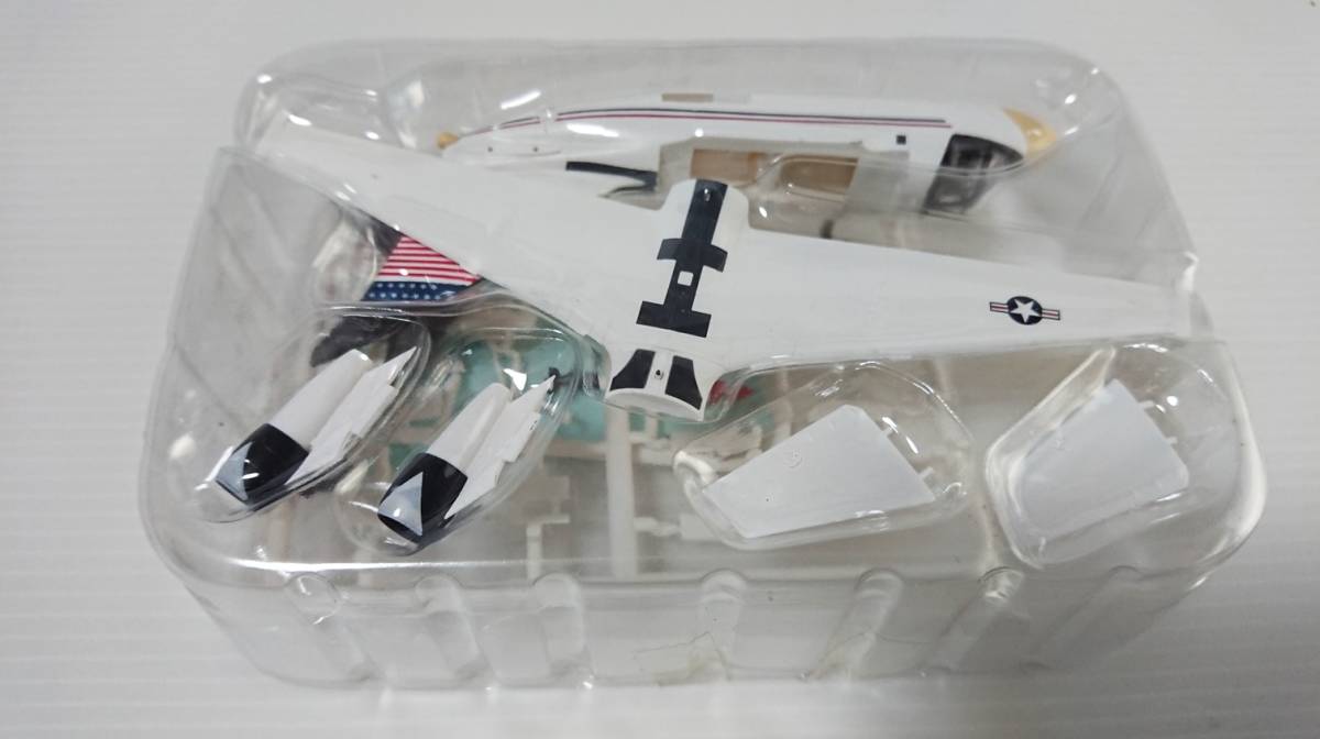 未組立　エフトイズ　F.toys　哨戒機コレクション　03 S-3 ヴァイキング　 03-A　アメリカ海軍　機種転換飛行隊　バイセンテニアル　1/144_画像7