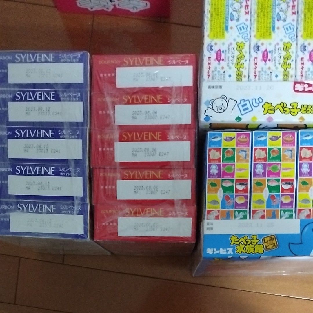 大幅値引き 相場18 000円相当 激安 大量 お菓子詰め合わせセット 大幅値引き 相場18 000円相当 激安 大量 お菓子詰め合わせセット