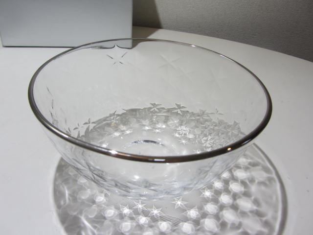 Barneys New York glass bowl pair regular price 3,520 jpy star type pattern . love appear platinum . Gold stylish desert also 