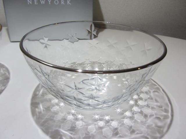  Barneys New York glass bowl pair regular price 3,520 jpy star type pattern . love appear platinum . Gold stylish desert also 