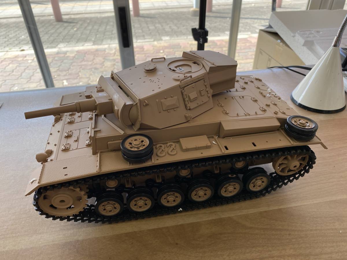 1/16戦車ラジコン タイガーI型 メタルギア 迷彩色 基板ヘンロン7. 赤字