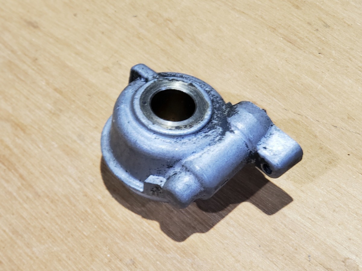 VF750F スピードメーターギア 流用にも! | www.chicshabu.com