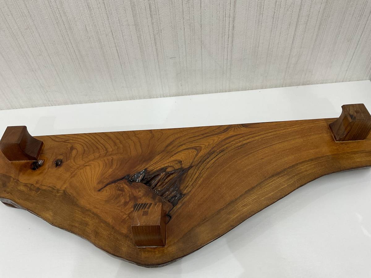 木製一枚板花台・飾台天然木横幅約67cm／重量約3.3Kg 【2056