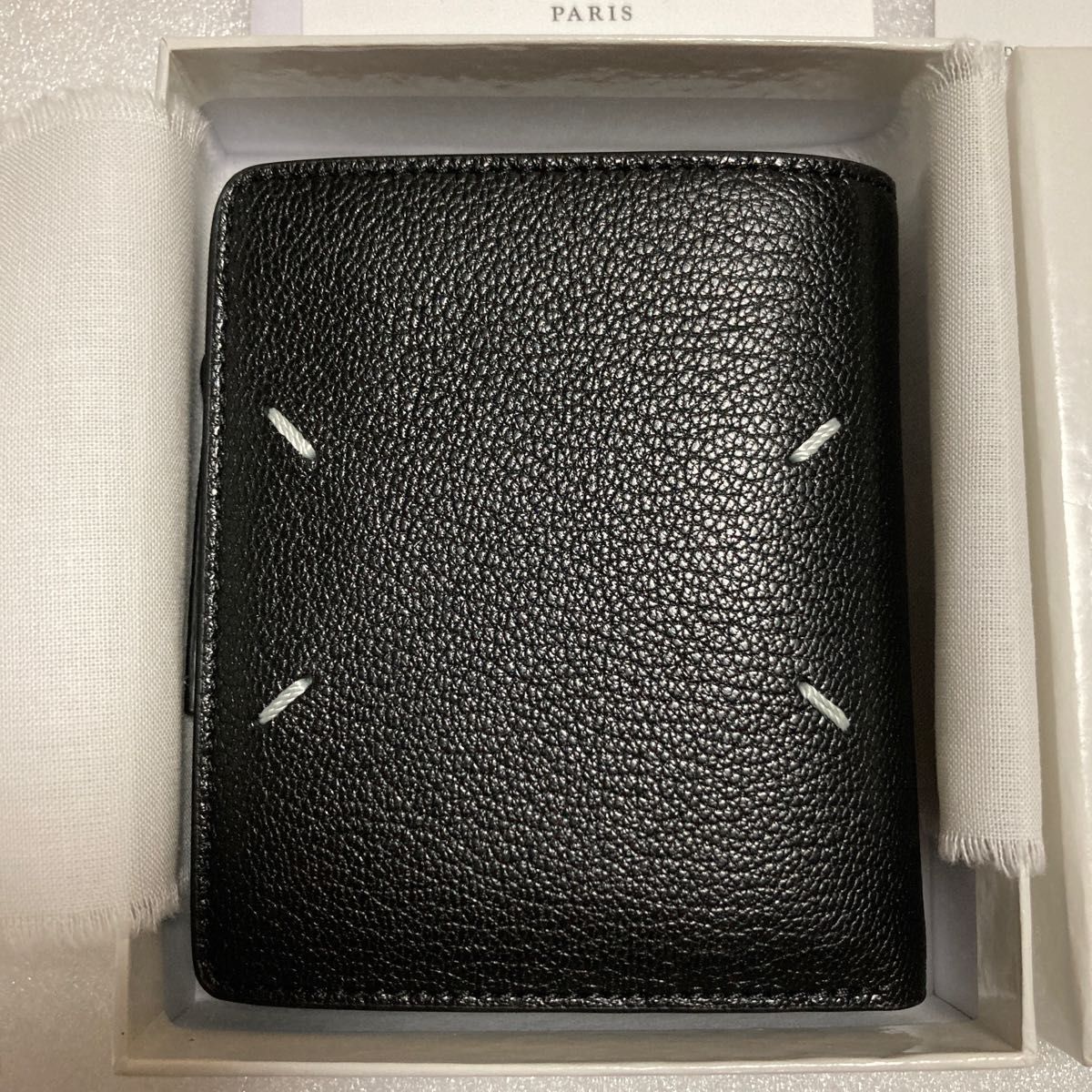 メゾンマルジェラ 二つ折り財布 SA1UI0009 P4806 T8013 新品
