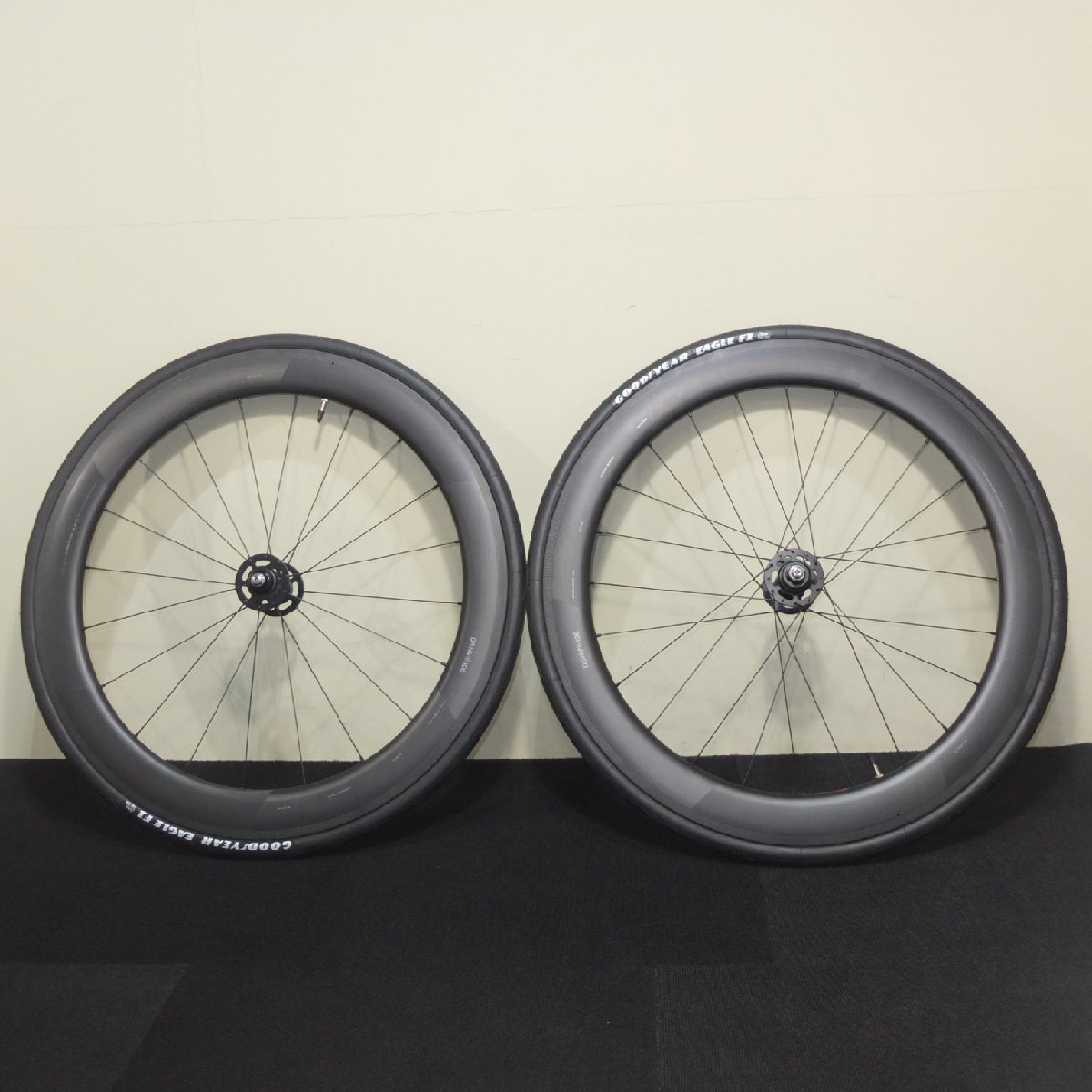 未使用品 DOSNOVENTA DSNV 106 CARBON TRACK WHEEL 700c ドスノヴェンタ ピスト トラック 前後カーボンホイール クリンチャーの画像9