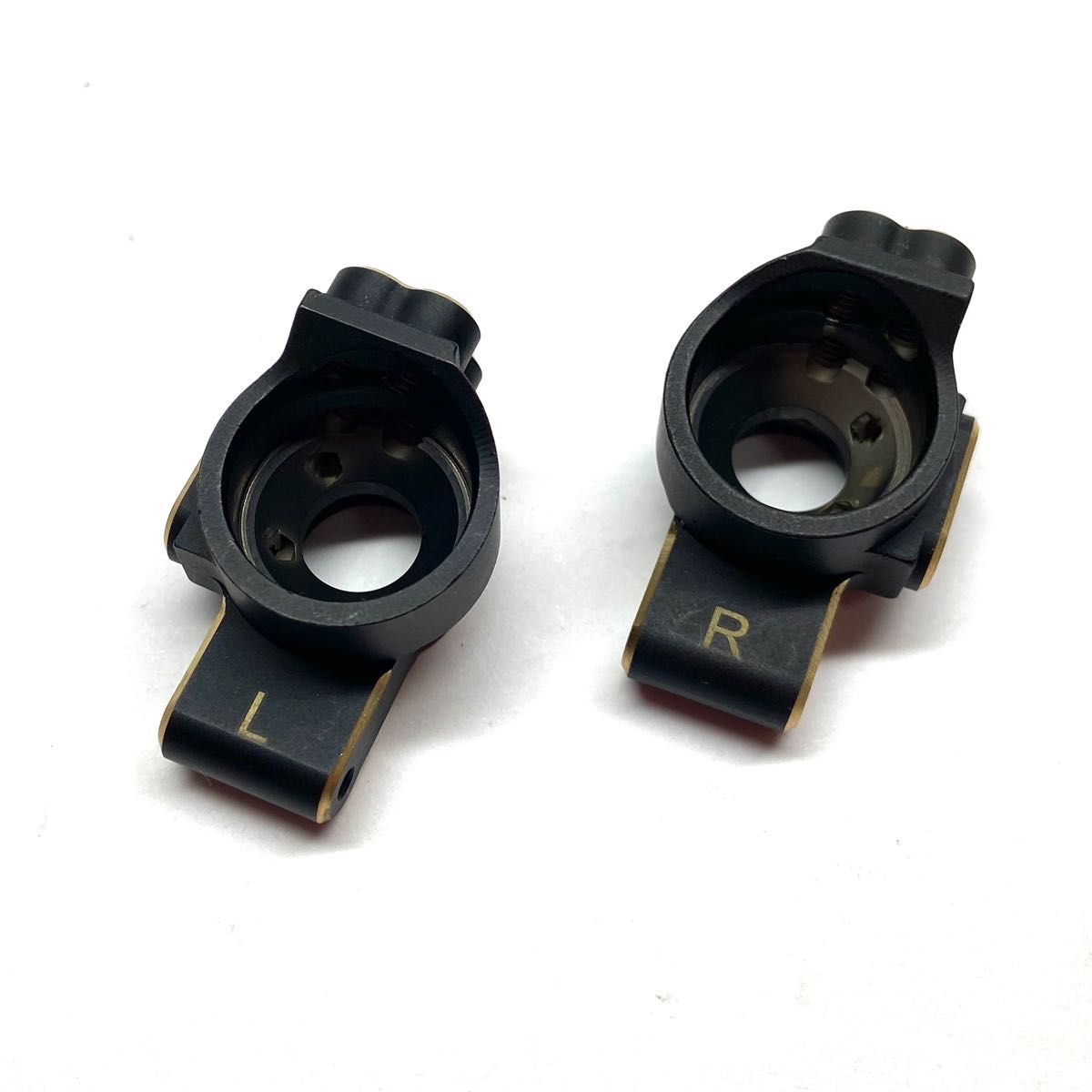 ヨコモ YD2 真鍮製 リヤハブ キャリア トラクション アップに ヨコモ YD2 真鍮製 リヤハブ キャリア トラクション アップに