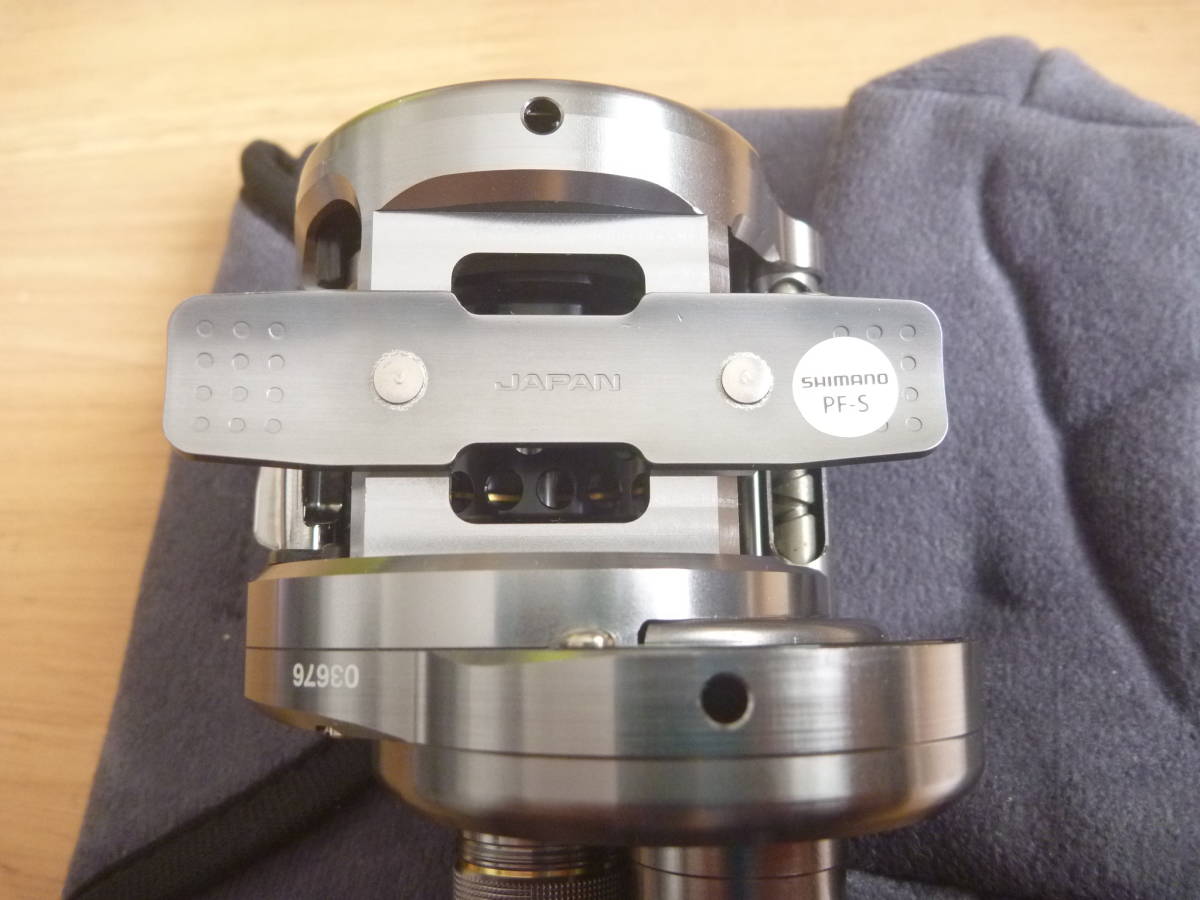 実釣未使用 シマノ SHIMANO 17 カルカッタ コンクエスト BFS HG LEFT