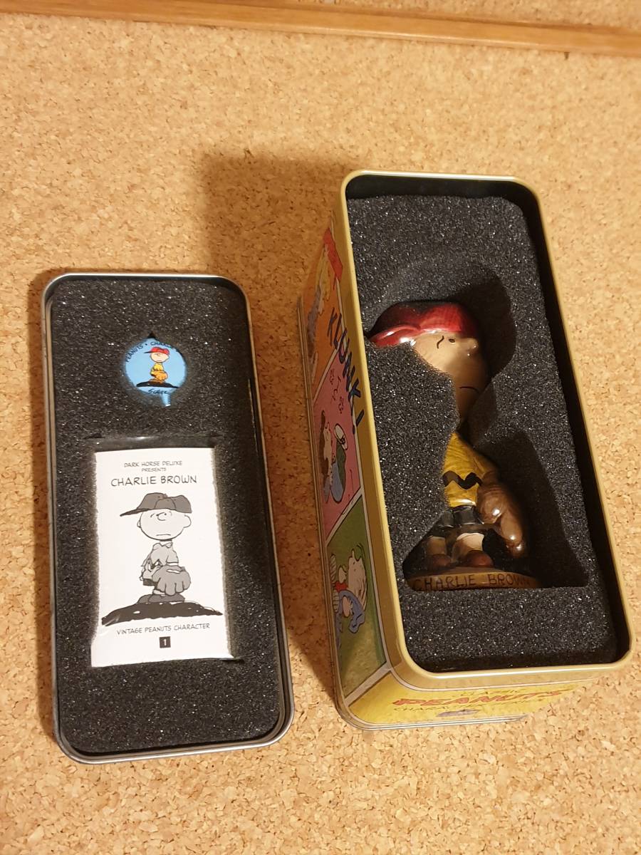 最終値下げ早い物勝ち 限定650個 ダークホース フィギュア チャーリーブラウン DARK HORSE DELUXE CLASSIC PEANUTS チャーリーブラウン