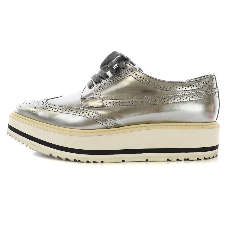 PRADA ウイングチップ スニーカー-