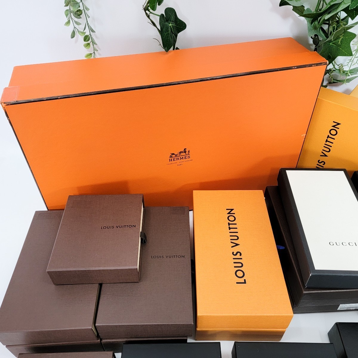 89%以上節約 ヴィトン 箱 おまとめ BOX 財布 保管に hideout.lk