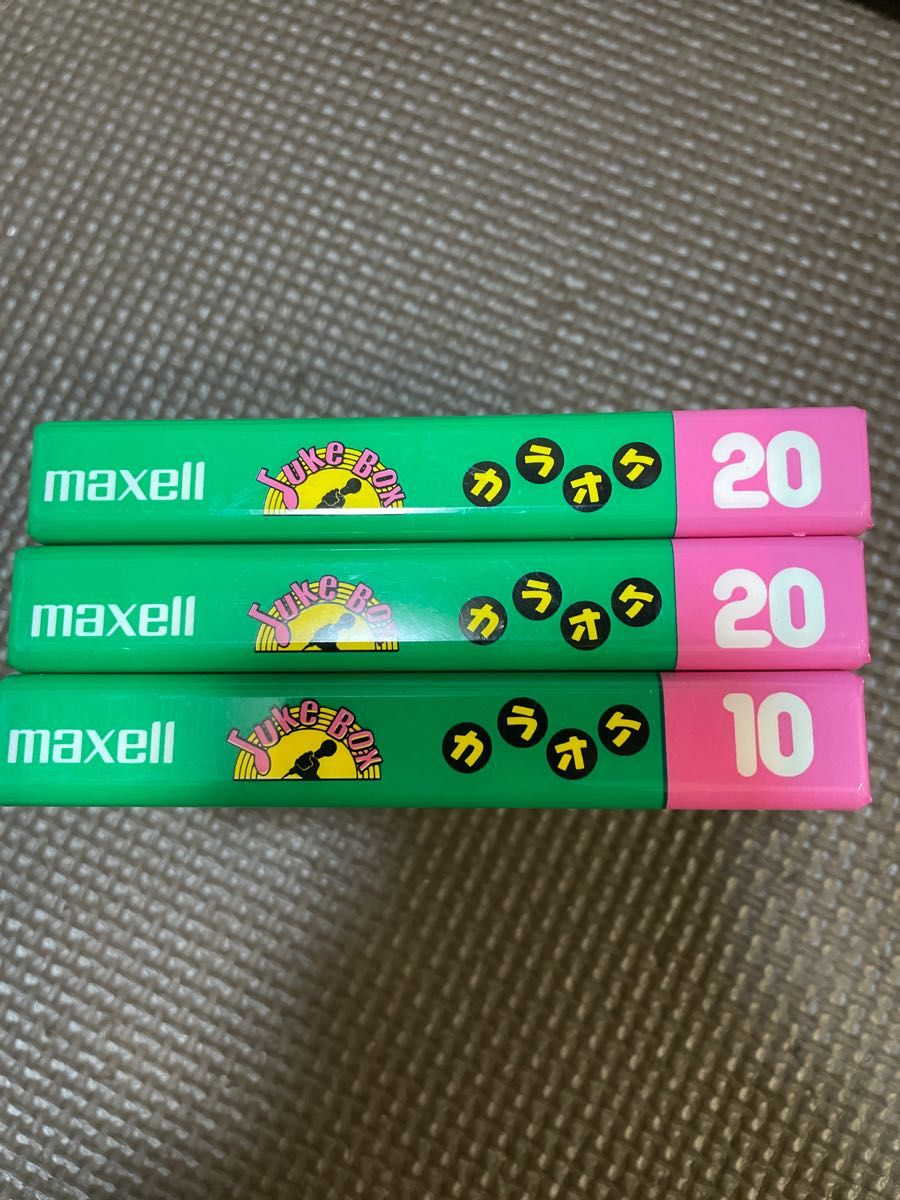 maxellカセットテープ　レア