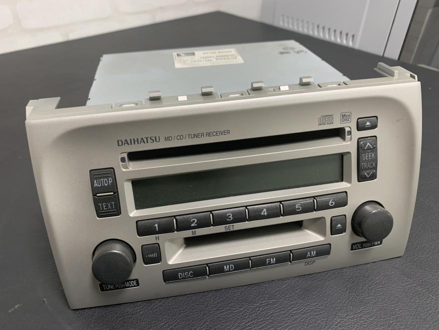 DAIHATSU MD/CD/TUNER RECEIVER 86180-B2090_画像1