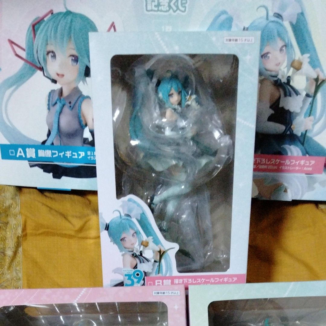 39の日記念くじ フィギュアコンプセット pop付きC賞3種D賞7個とアクリルスタンド 初音ミク 未開封品セット
