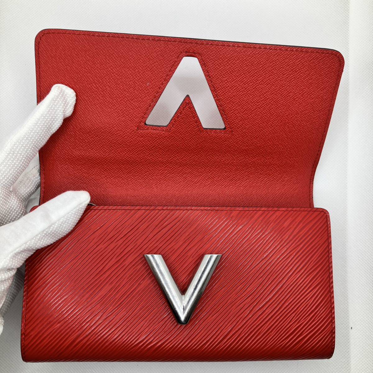 美品 LOUIS VUITTON LV ルイヴィトン 長財布 エピ 赤 レッド 4