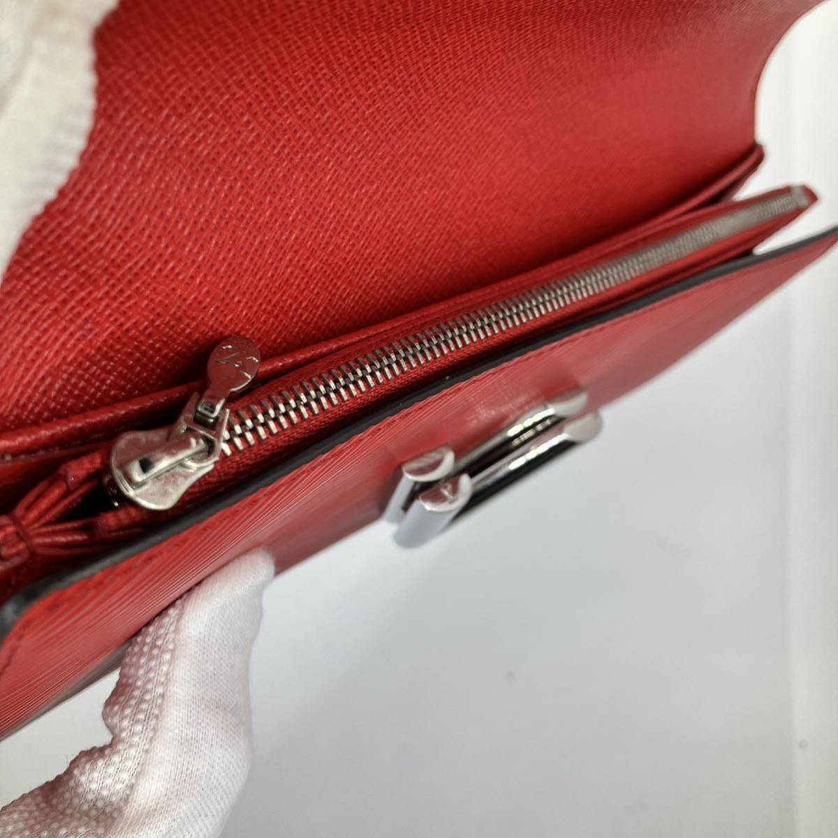 美品 LOUIS VUITTON LV ルイヴィトン 長財布 エピ 赤 レッド 7