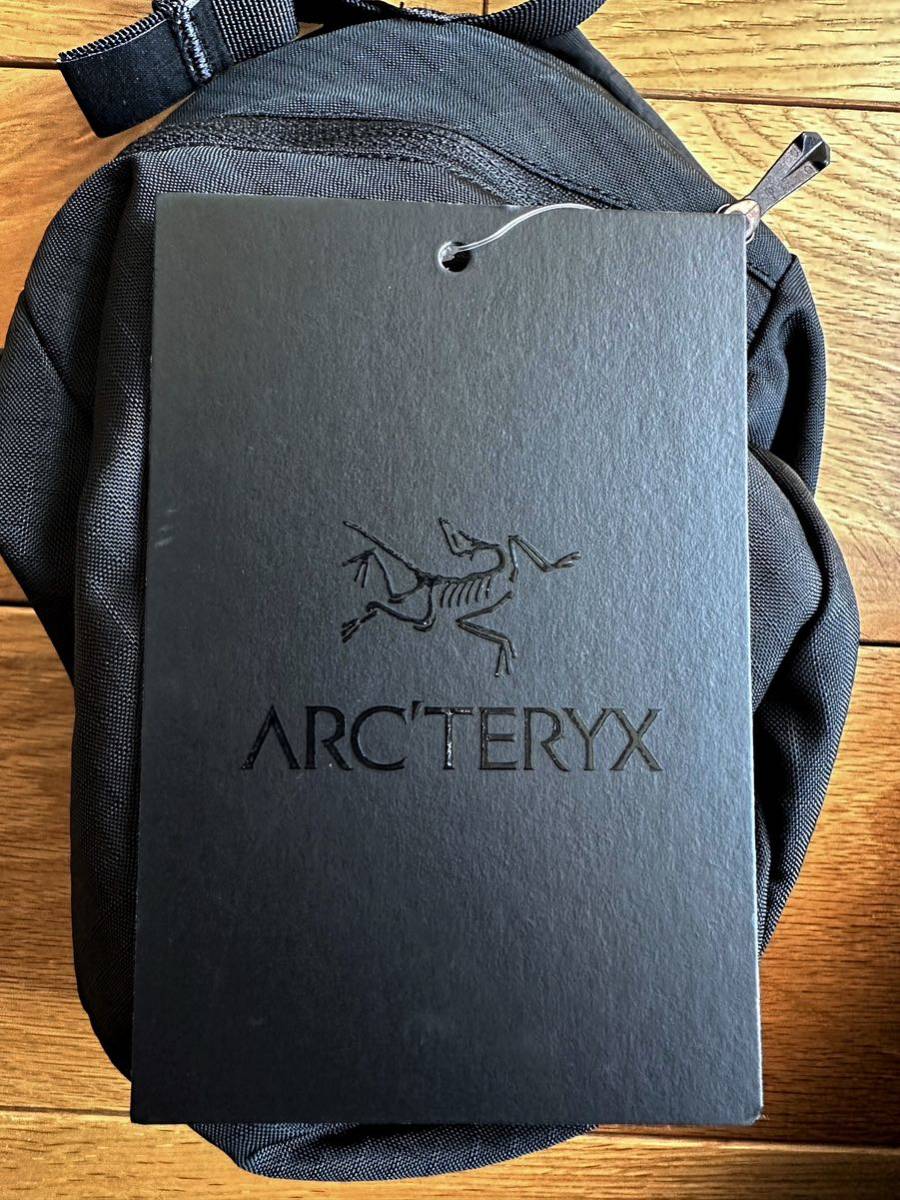 【国内正規 新品】ARC'TERYX Ion Chalk Bag Large Black アークテリクス アイオン チョークバッグ サコッシュ ブラック ウエストバッグ_画像6