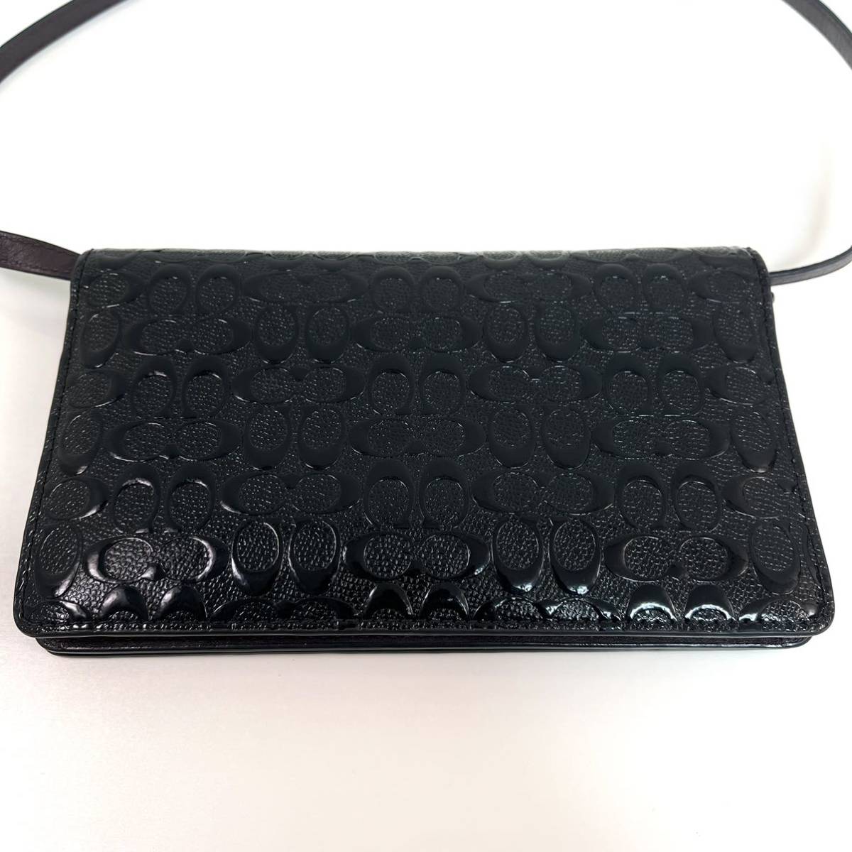 COACH コーチ エンボス加工 シグネチャー ウォレット ショルダー COACH コーチ エンボス加工 シグネチャー ウォレット ショルダー