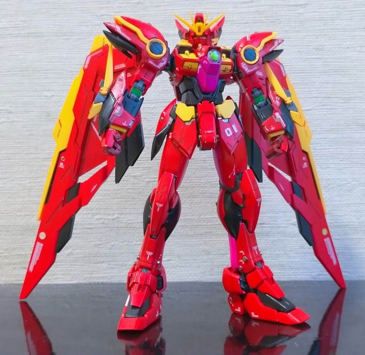 RG 1/144 ウイングガンダム EW 完成品 塗装品-