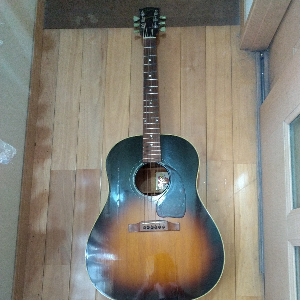 ヤフオク! - 【ジャンク品】Gibson J-45