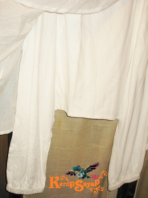 ペイズリー柄スカート付サルエルパンツＷＨ白　アジアンエスニック民族 パンツスカート　パンスカ　ヨガやダンスにも♪