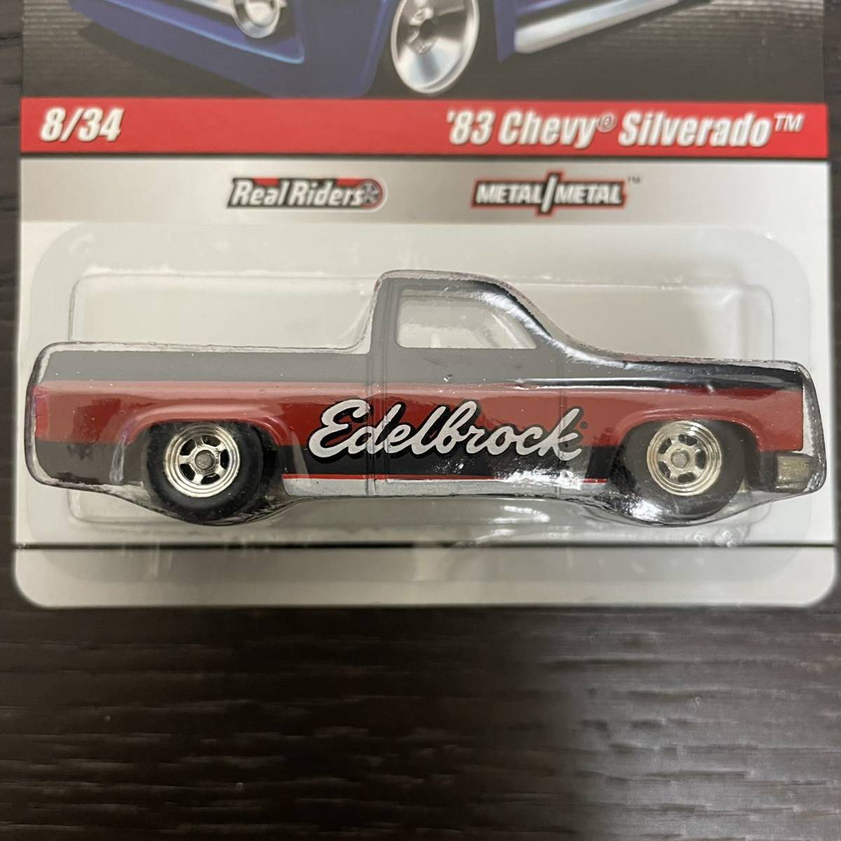 HW '83 Chevy Silverado Red Black Delivery Slick Rides/'83 シェビー シルバラード 赤 黒 レッド ブラック デリバリー_画像2