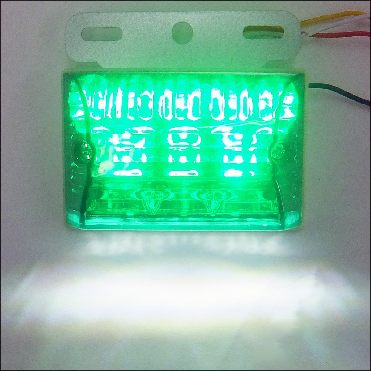 LEDサイドマーカー [4個組] 緑+ホワイト (2) 24V車用 角型 グリーンレンズ ステー ダウンライト付き/18_画像8