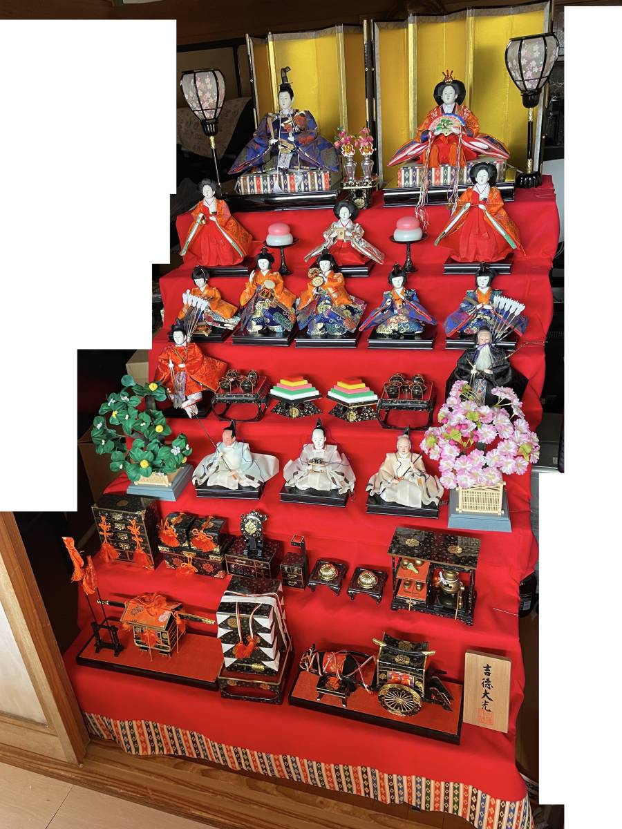 『雛人形 ひな祭り』吉徳大光 ７段飾り ひな人形 日本伝統人形 _画像1