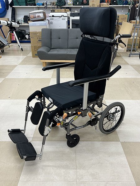 アクトモア ティルト＆リクライニング 介助用 車椅子 みちる ティルト＆リクライニング エレベーティング/スイングアウト仕様