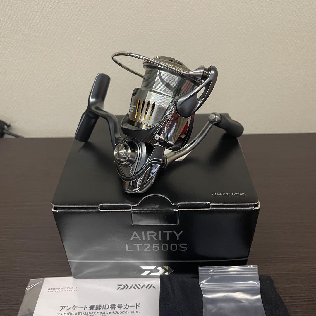 新品 ダイワ(DAIWA) 23 AIRITY(エアリティ) 【LT2500S】 スピニングリール 釣り具 フィッシング 海釣り 両利き バス　エギング