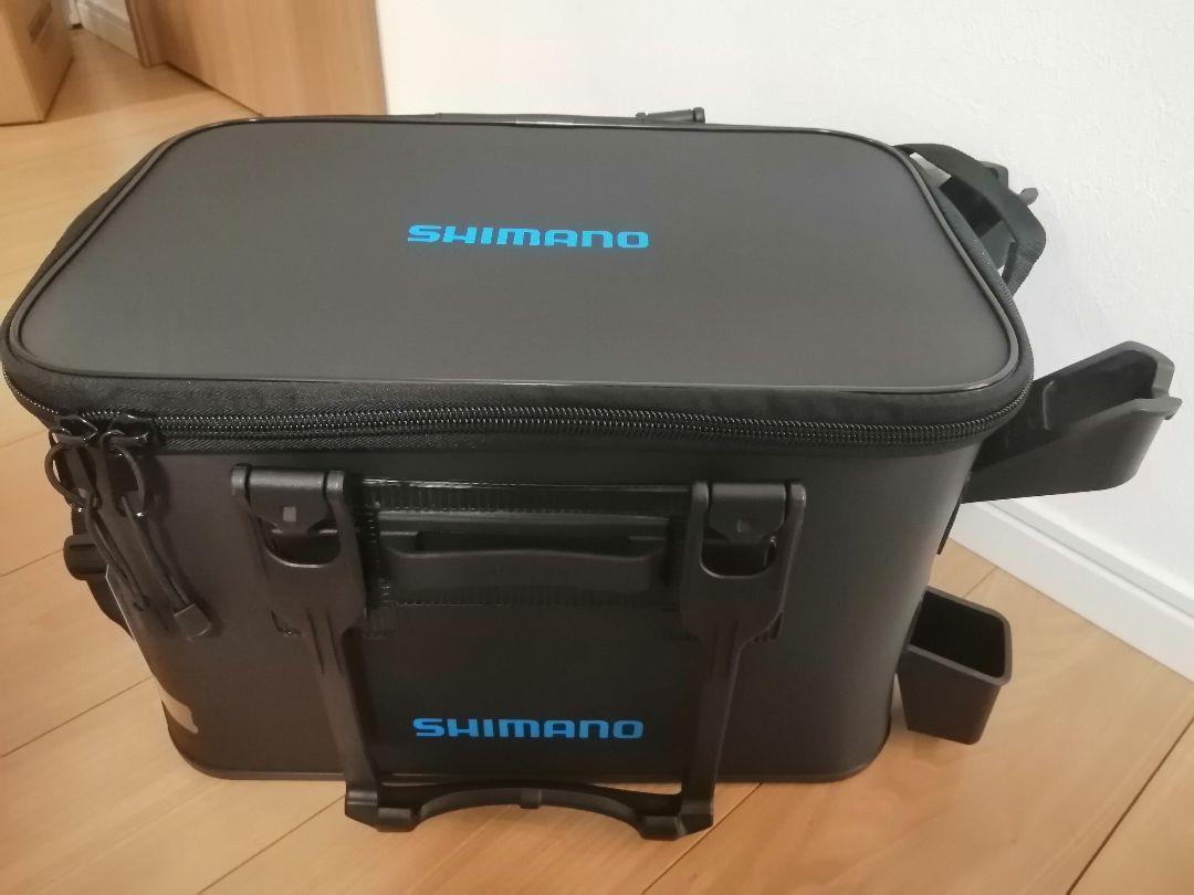 NEW限定品】 シマノ(SHIMANO) 新品 タックルバッグ 釣り用 ロッド