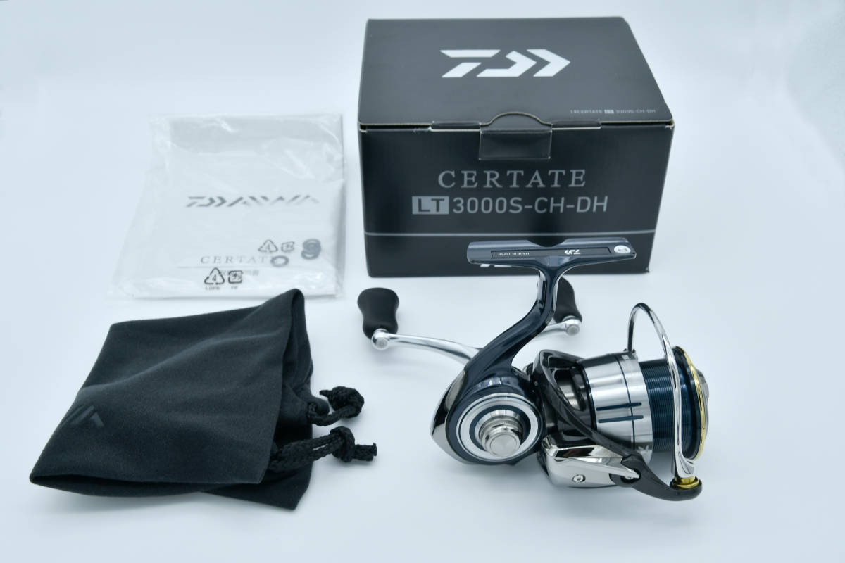 お得な情報満載 新品 19 セルテート LT ダイワ(DAIWA) 【LT3000S-CH-DH