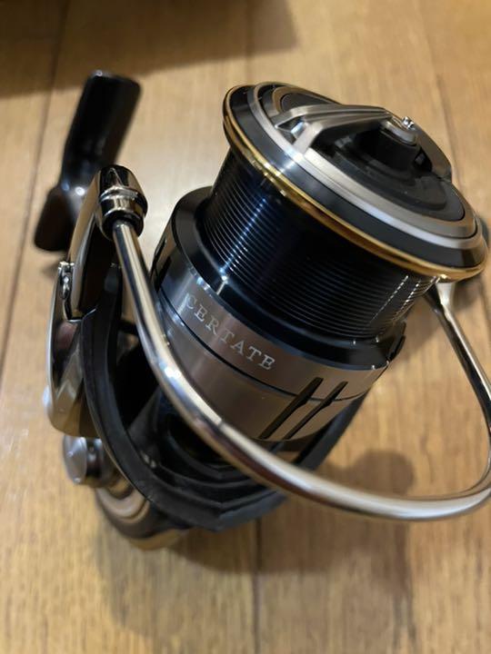 新品 19 セルテート LT ダイワ(DAIWA) 【LT2500S-XH】 スピニング