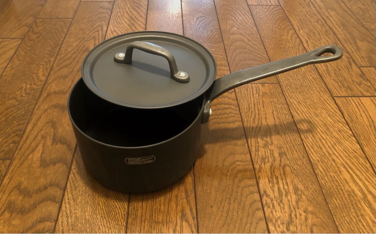 新品☆STUSSY Livin' General Store Black Saucepan by ETOETOTEATOソースパン