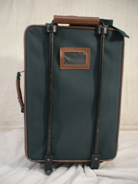 1518　BIG REGER　緑色　鍵付き　スーツケース　キャリケース　旅行用　ビジネストラベルバック_画像3